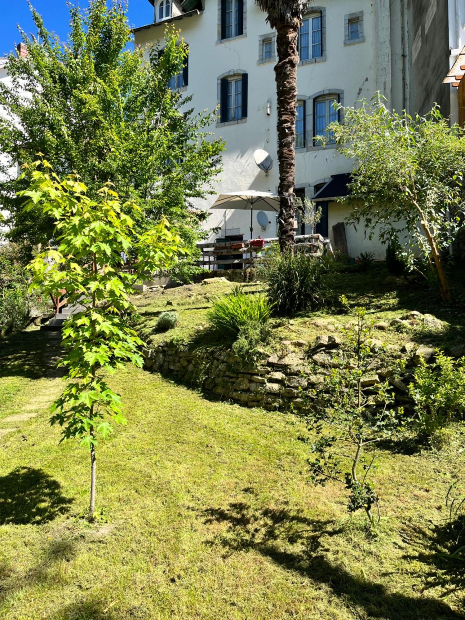 Villa Julia Capvern Luaran gambar