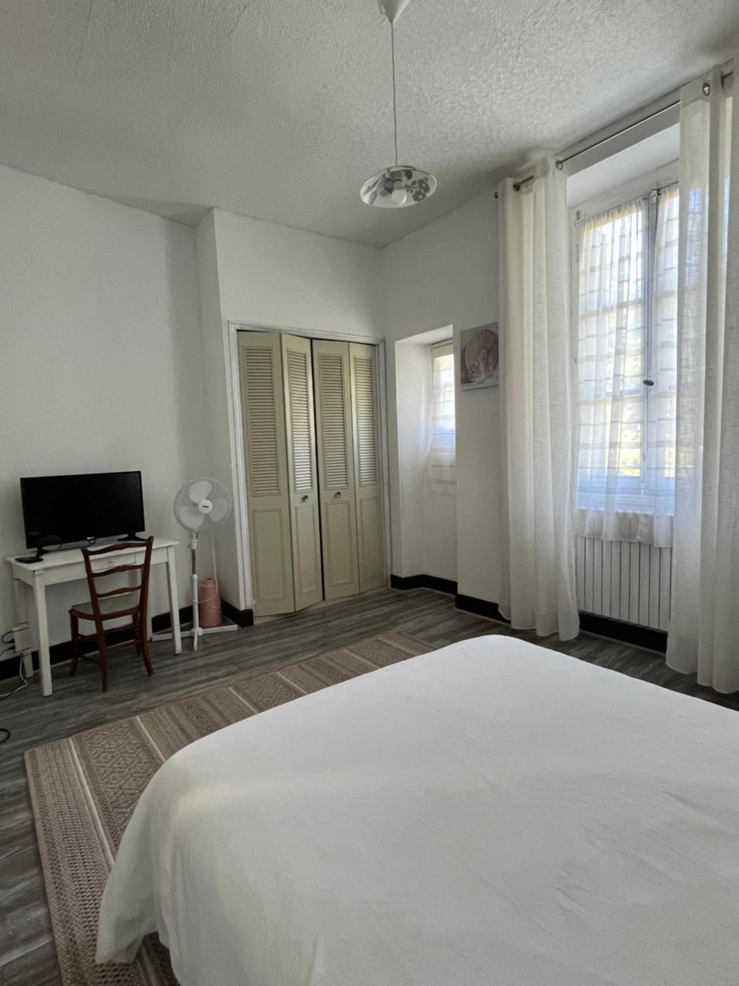 Villa Julia Capvern Bilik gambar